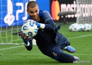 好博体育登录-包含冲刺阶段摩纳哥备战法国杯，强势反弹细节曝光，话题不断，更衣室氛围转暖的词条